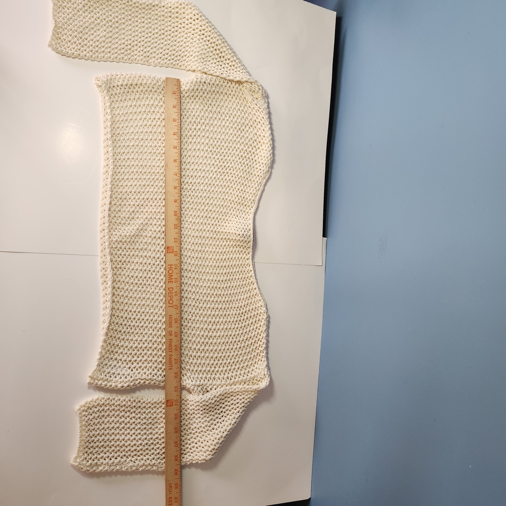 Cream Knit‎ Crop Sweater XS